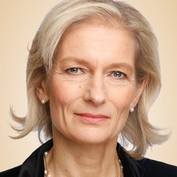 Zanny Minton Beddoes